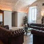 Pavillon Apartment