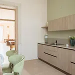 Pavillon アパート ペスキエーラ・デル・ガルダ
